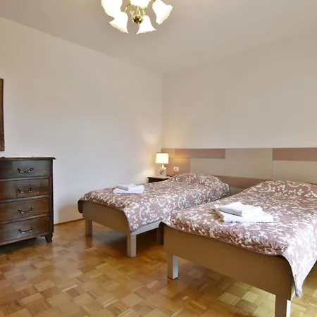 Two-story For In Valica Mazurija